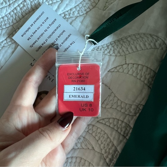 NWT - Morilee - Chiffon Bridesmaid Dress w/ Spaghetti Straps - 21634 - Emerald - Picture 5 of 9